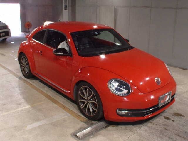 69 Volkswagen The beetle 16CBZ 2012 г. (JU Fukuoka)